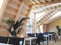 Angular Pop-Up Eateries Image 6
