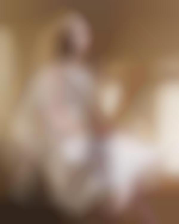 Serene Understated Photoshoots