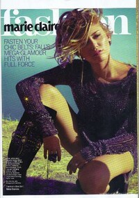 Bob Rocking Starlets Image 6