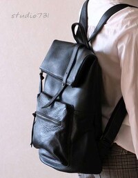 Expandable Leather Napsacks Image 5