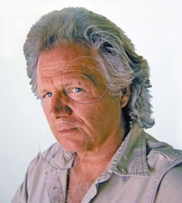 Rotating Photo Art Portraits Image 6