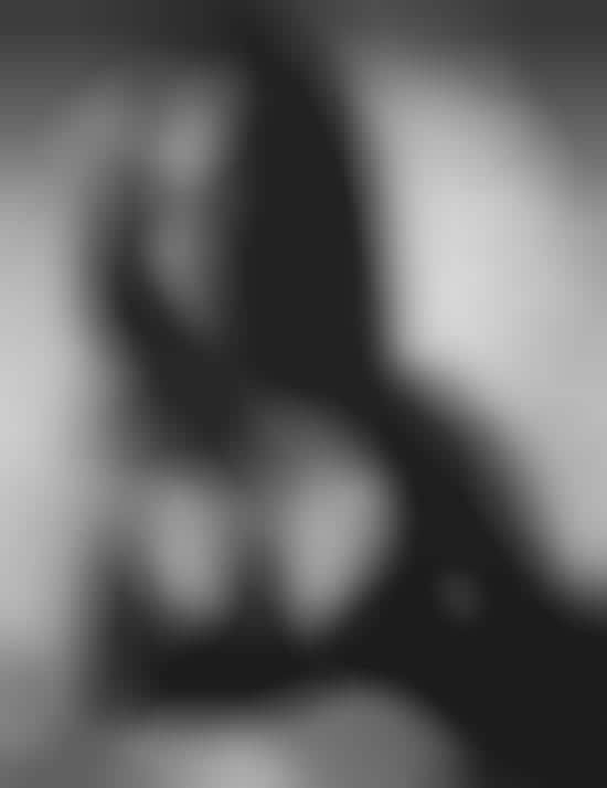 Retro Femme Fatale Photoshoots
