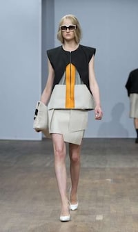 Geometrically-Blocked Garments Image 7