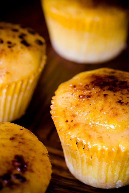 Bite-Sized Creme Brulee Cakes