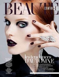 Under Eye Liquid Liner Image 3