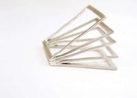 Page-Flipping Accessories Image 4
