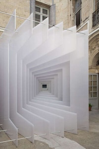 Optical Illusion Structures Image 3