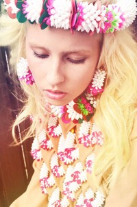 Tropical Hippie Fashions Image 3