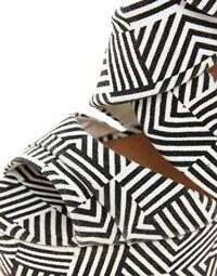 Towering Maze-Patterned Pumps Image 2