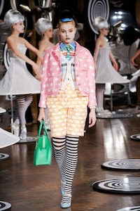 Bauhaus Homage Runways Image 5