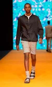 Haute Hobo Runways Image 7