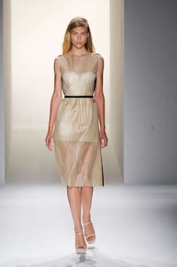 Modern Pin-Up Couture Image 2