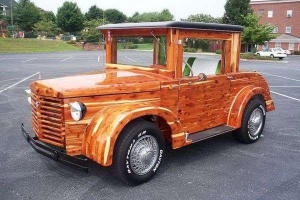 100 Bizarre Wooden Products