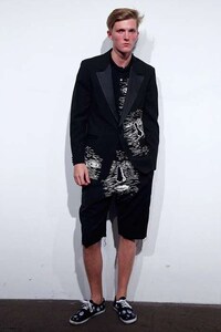 Large Logo Menswear Image 5
