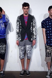 Large Logo Menswear Image 8