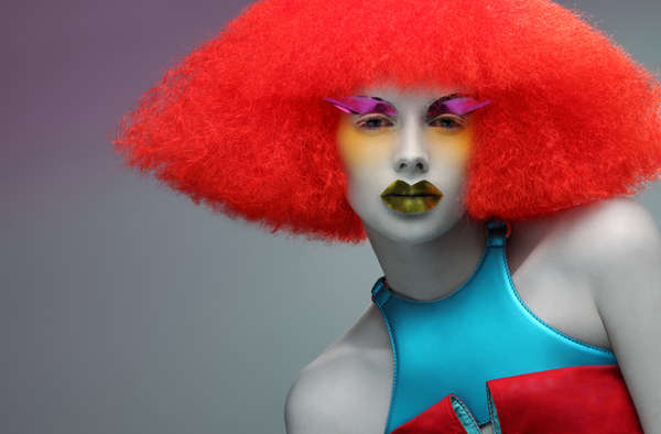 25 Haute Alien Photo Shoots