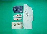 On-Screen Outfit Photos Image 5