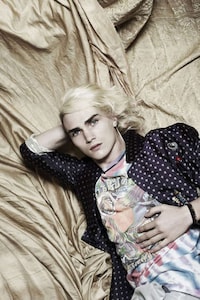Androgynous Rocker Photography Image 6