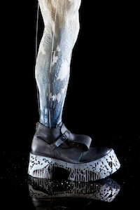 Coral-Like Shoe Soles Image 4
