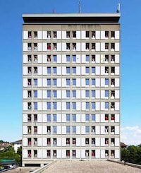 Life-Size 8-Bit Recreations Image 6