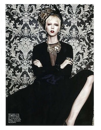 Busily Patterned Editorials Image 2