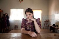 Candid Mennonite Portraits Image 4