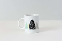 Whimsical Hipster Dishware Image 3