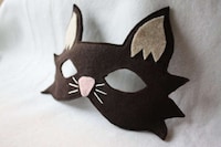 Handmade Holiday Critter Disguises Image 3