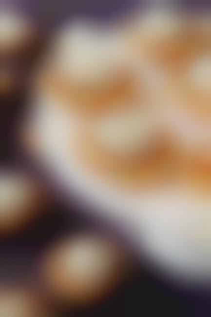 Bite-Sized Pumpkin Pies