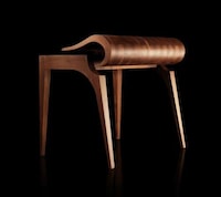 Curvaceous Wooden Workstations Image 3