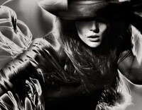 Artful Portrait Editorials Image 2