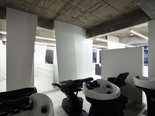 Minimalist Japanese Salons