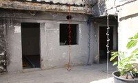 Kinked Cord Clothes Hooks Image 5