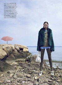 Seaside Pigtail Editorials Image 7