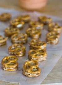 Crunchy Gourd Confections Image 2