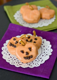 Crunchy Gourd Confections Image 4