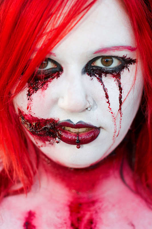 16 Halloween Contact Lenses