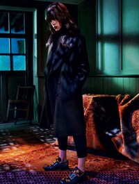 Trippy Retro Editorials Image 4