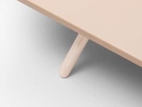 Planar Podium Tables Image 3