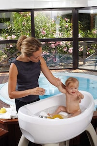 Luxurious Baby Jacuzzis Image 4