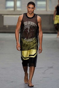 Uber Chich Sportswear