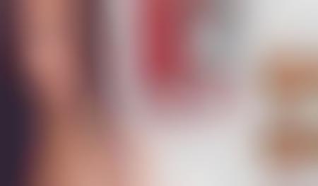 Muscle-Enhancing Makeup