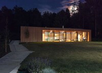 Minimalist Paneling Homes Image 2