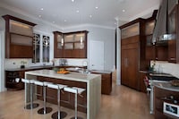 Multi-Purpose Faucet Stations Image 8