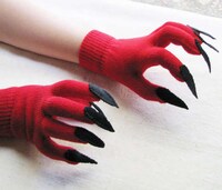 Nail Appendage Mittens  Image 3