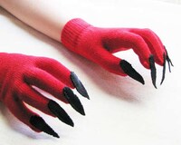 Nail Appendage Mittens  Image 4