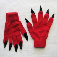 Nail Appendage Mittens  Image 5