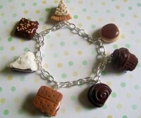 Sweet-Tooth Accessories Image 2