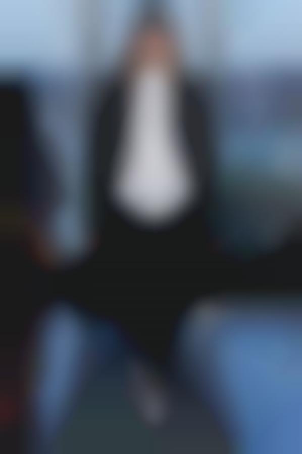 Deconstructed Suit Styles