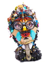 Figurine Toy Busts Image 6